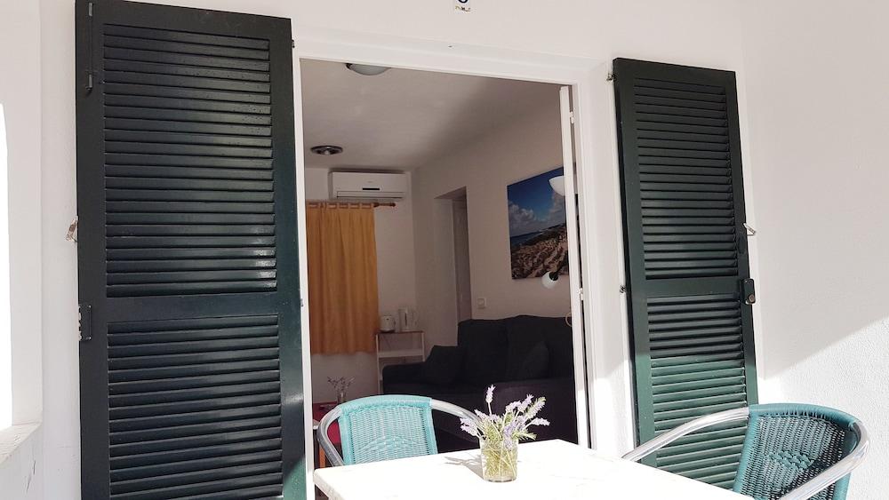 Ferienwohnung California I & II Cala'N Blanes  Exterior foto